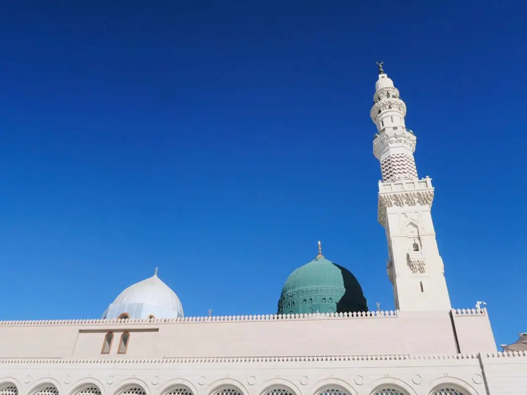 Sunny Island Travel and Tours Pte Ltd | Affordable Umrah Singapore